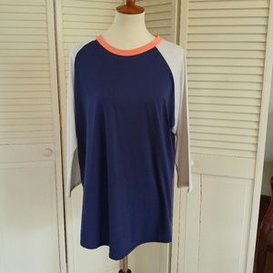 Lularoe Randy Raglan Size 2XL